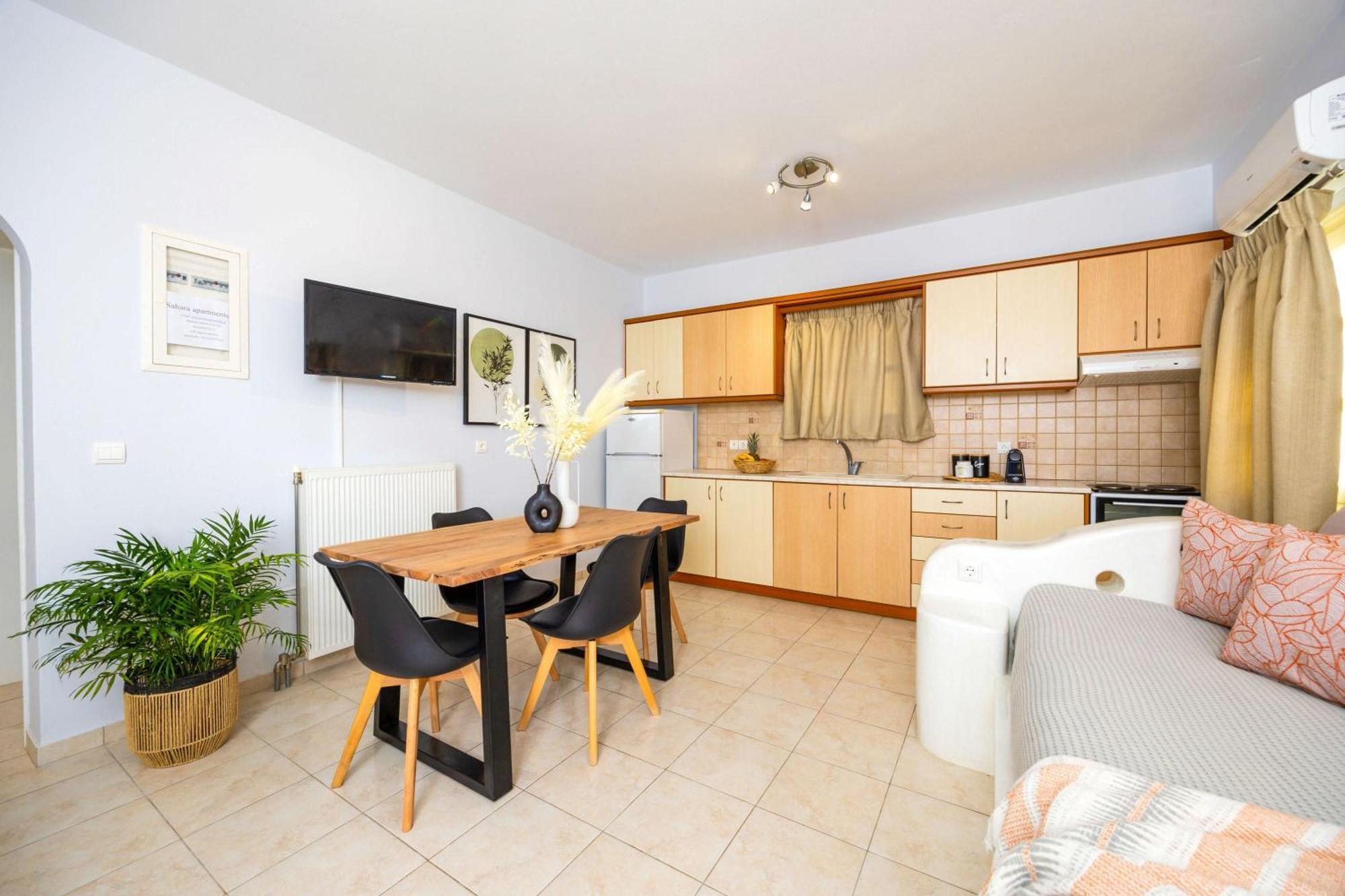 Sahara Beach Apartments - Kastraki Kastrákion Kültér fotó