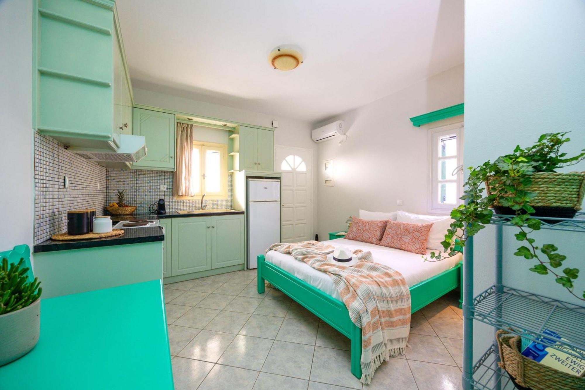 Sahara Beach Apartments - Kastraki Kastrákion Kültér fotó